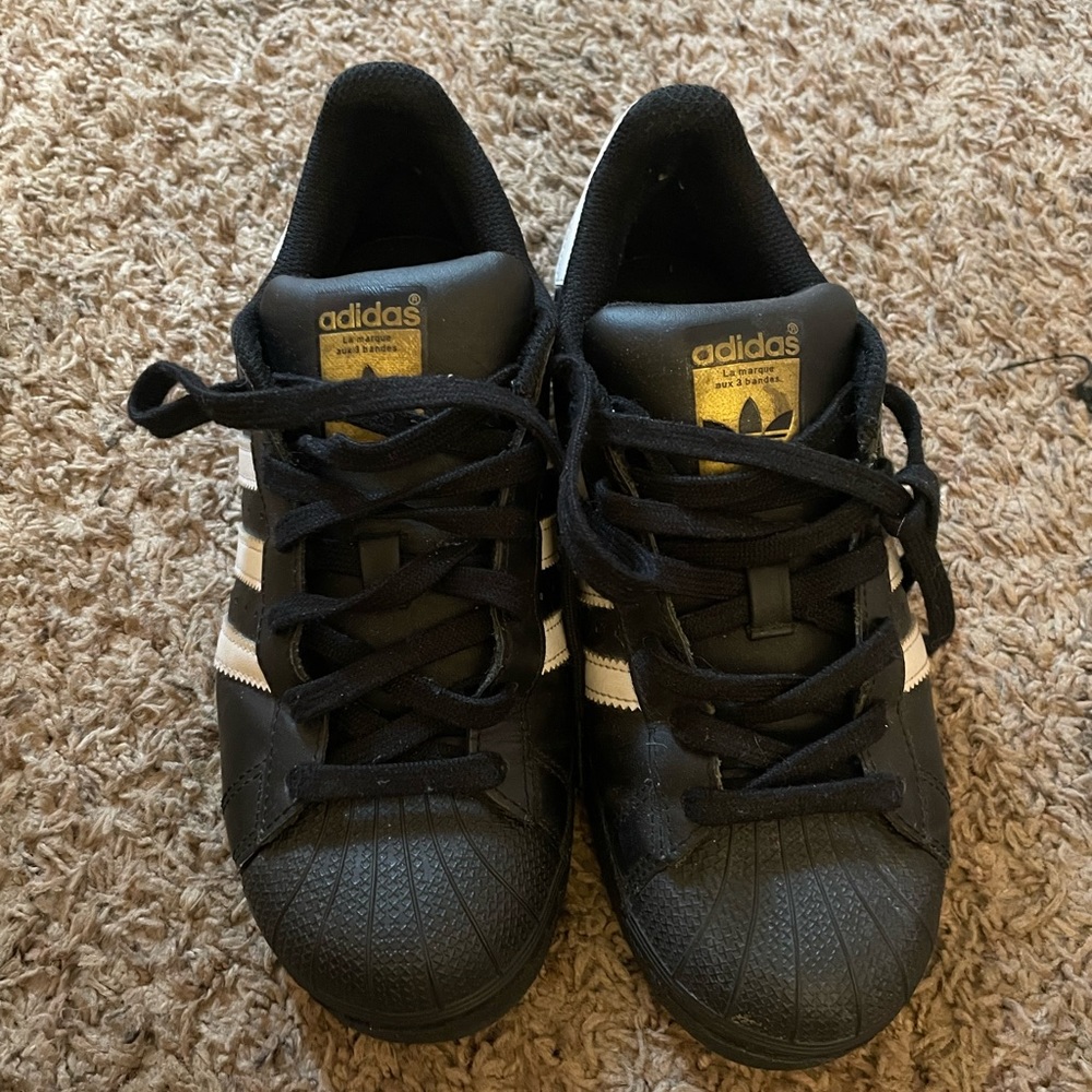 adidas black shoes size 5 and a half